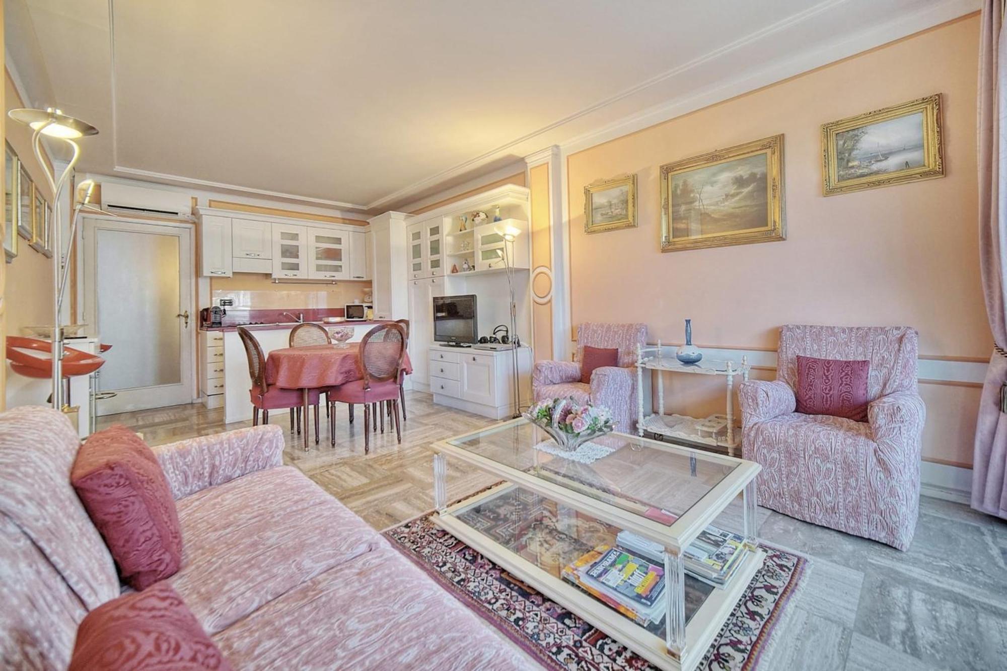 Appartement Ref 1908 - Croisette - For Rent